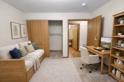 Building Photo - 1730 W Market St