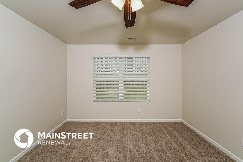 Building Photo - 728 Fish Camp Rd