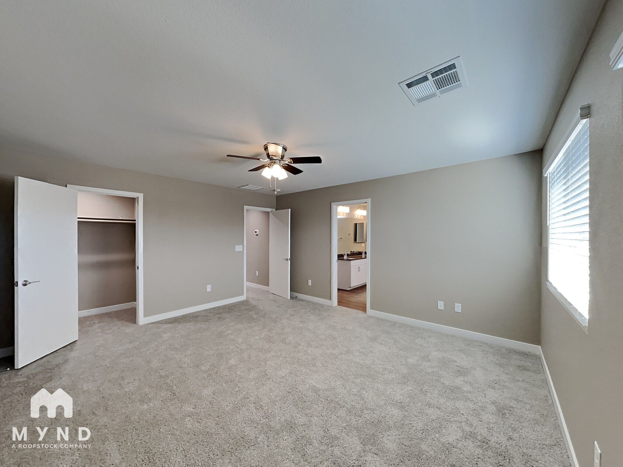 Building Photo - 3794 Paseo de Paz Ave