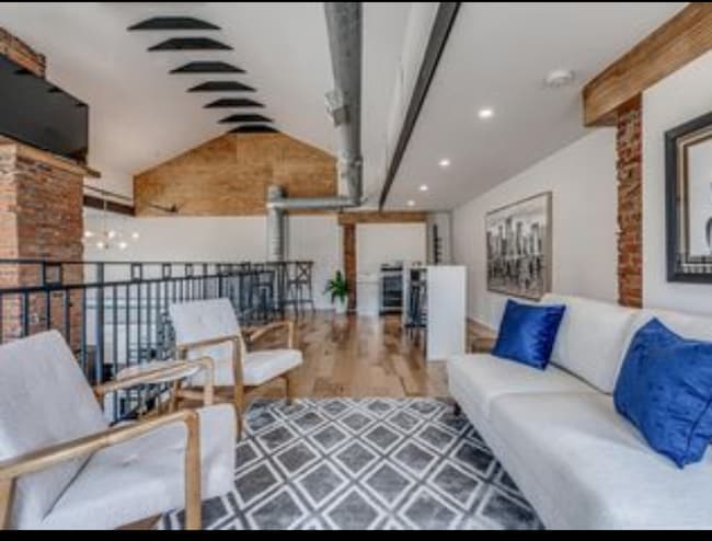 Building Photo - Madison Ave