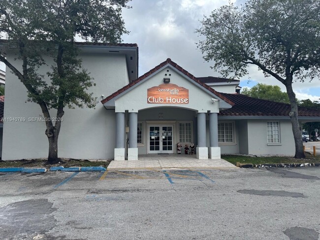 Building Photo - 8335 SW 152nd Ave