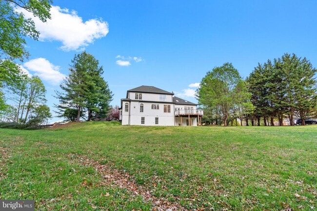 Building Photo - 14216 Cervantes Ave