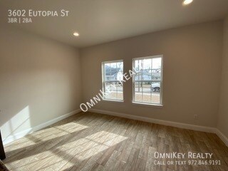 Building Photo - 3602 Eutopia St