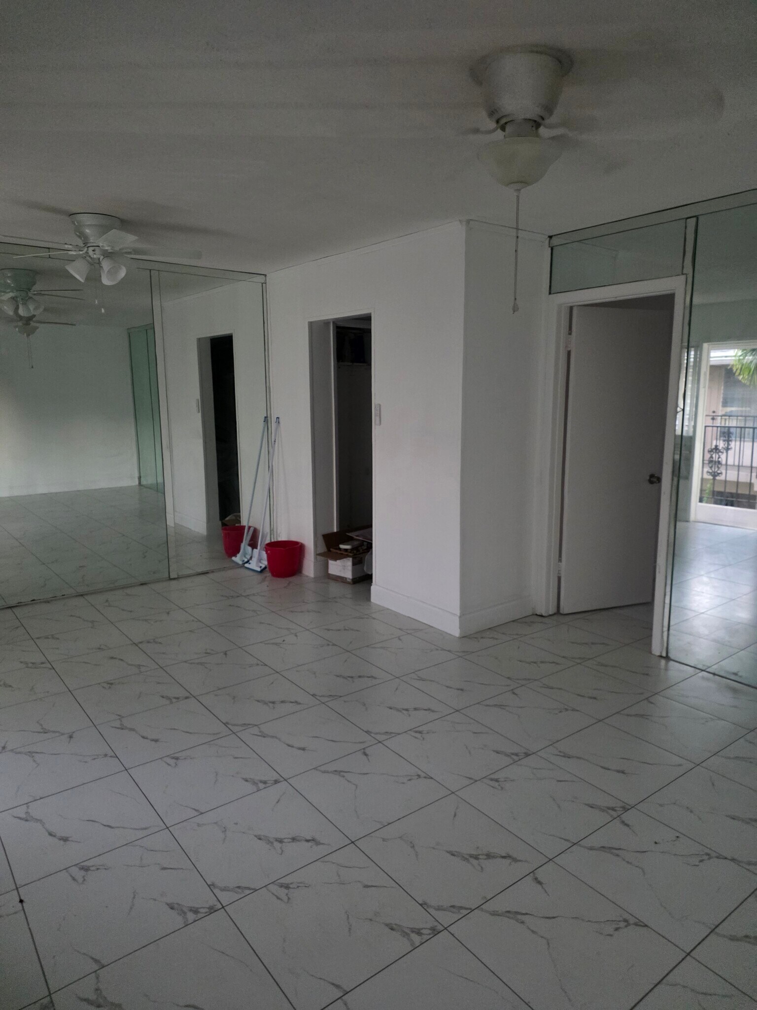 Building Photo - 3870 NE 22nd Way