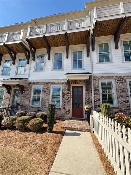 Building Photo - 1104 Thomas St