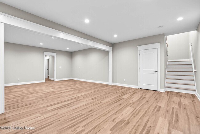 Building Photo - 6204 Moonseed St