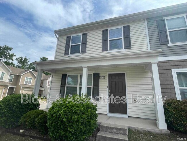 Building Photo - 3901 Swinton St