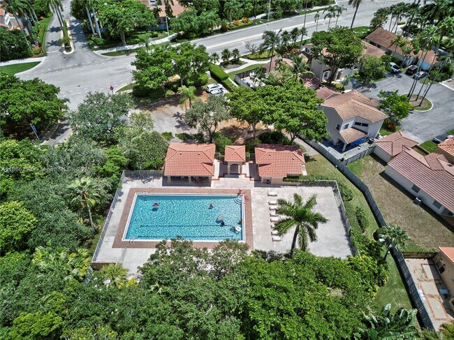 Building Photo - 1545 Springside Dr