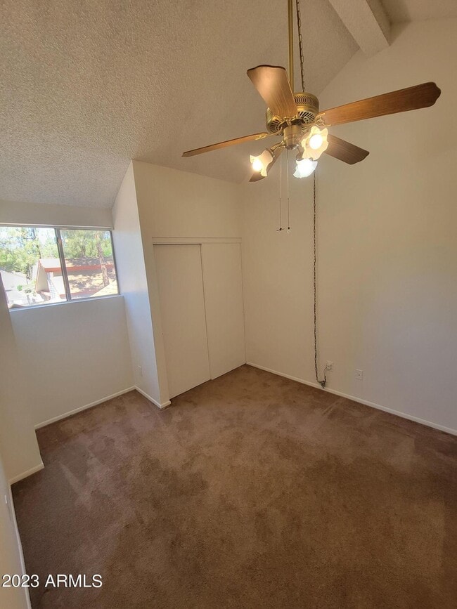 Building Photo - 14002 N 49th Ave