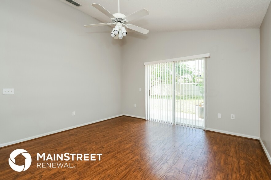 Building Photo - 1170 Creekview Ct