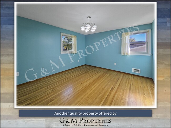 Building Photo - Rare 3/4 Bedroom in Gates/Chili School Dis...