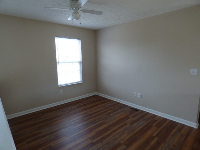 Building Photo - Chatterton Commons Condo