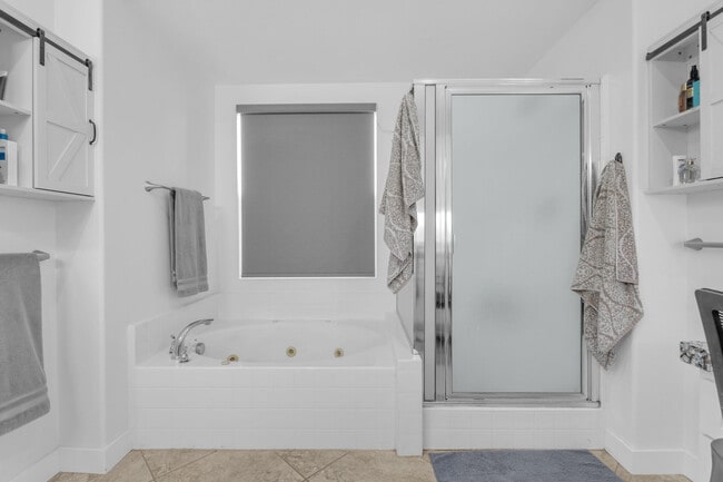 Building Photo - 82540 Lordsburg Dr