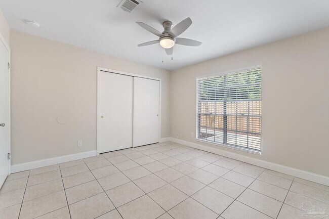 Building Photo - 8101 Tippin Ave