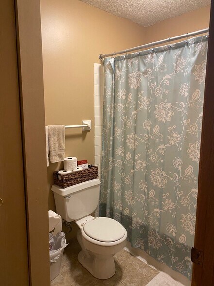 Bathroom includes a linen closet plus tub & shower - 2160 Ridge Dr