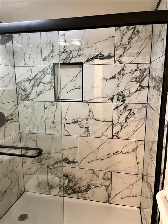 Building Photo - 40 Glenald Way NW