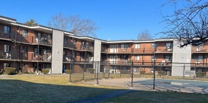 Building Photo - 15 Arizona Terrace