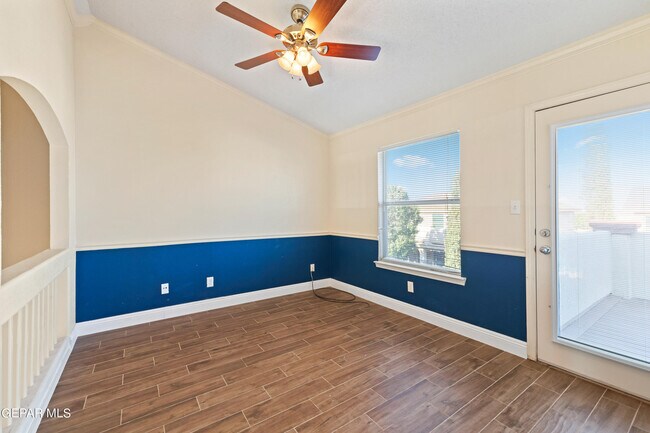 Building Photo - 11236 Northview Dr