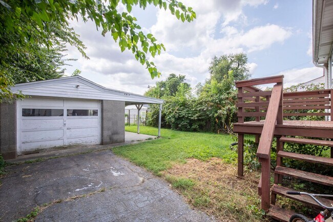 Building Photo - 616 Colorado Ave