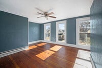 Building Photo - 451 5th St