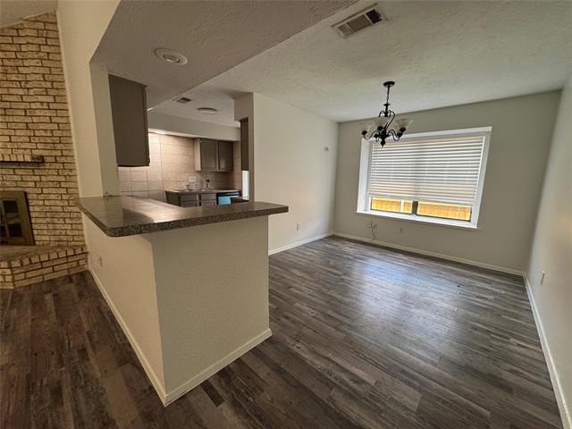 Building Photo - 1327 Reesling Dr
