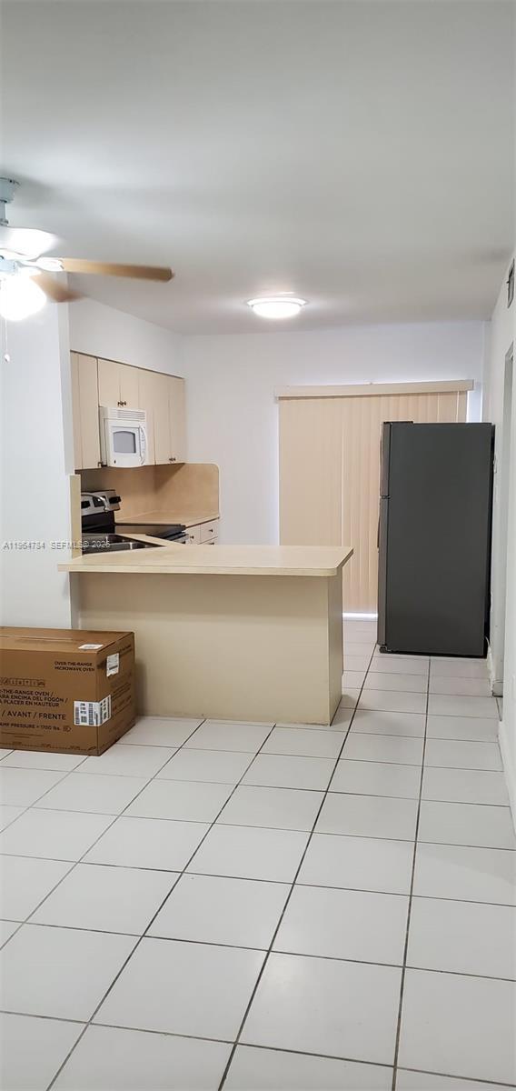 Building Photo - 5420 W 21st Ct