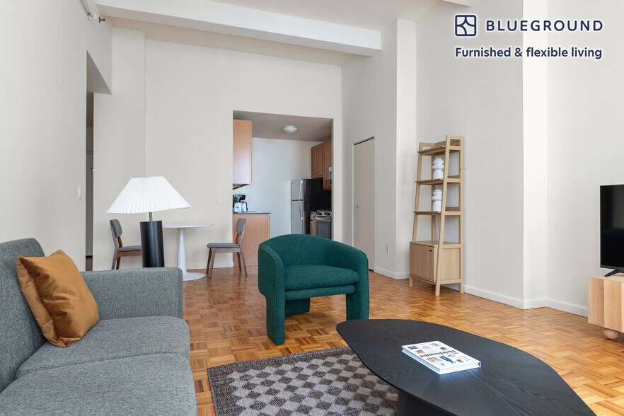 Building Photo - 85 John St