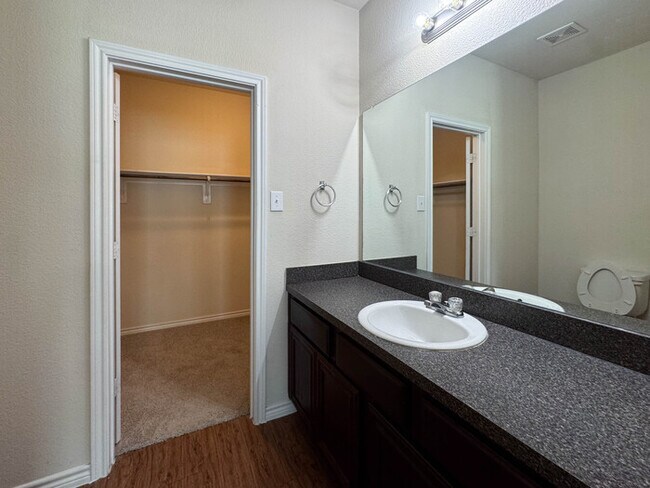 Building Photo - 5513 Galante Ln