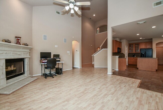 Building Photo - 21502 Venture Park Dr