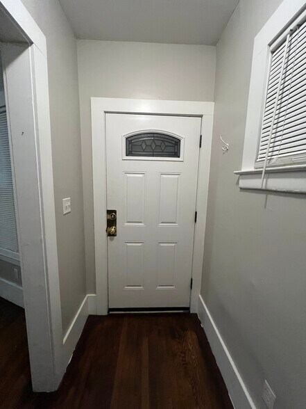 Primary Photo - 7426 Dunedin St