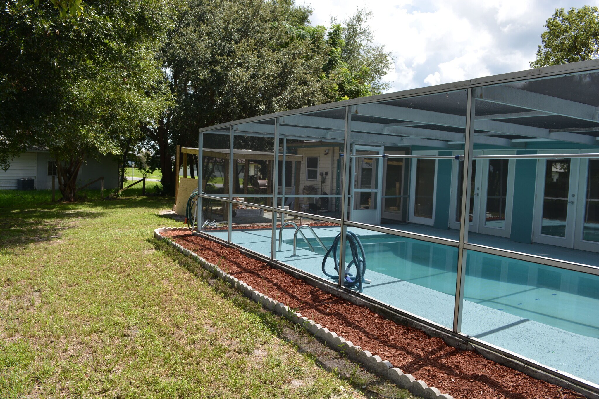 Building Photo - 1295 Pilgrim Rd