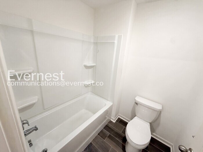 Building Photo - 7044 Turnberry Highlands Cv