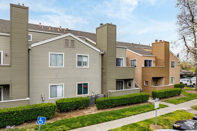 Alternate Building View - Amherst Place Condominiums