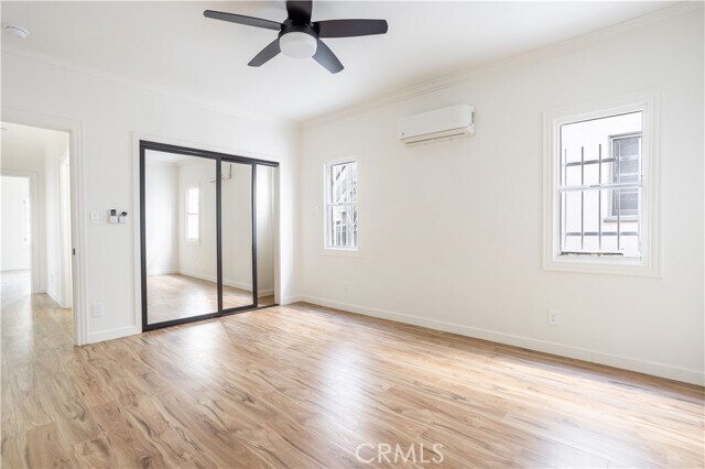 Building Photo - 740 S Stanley Ave