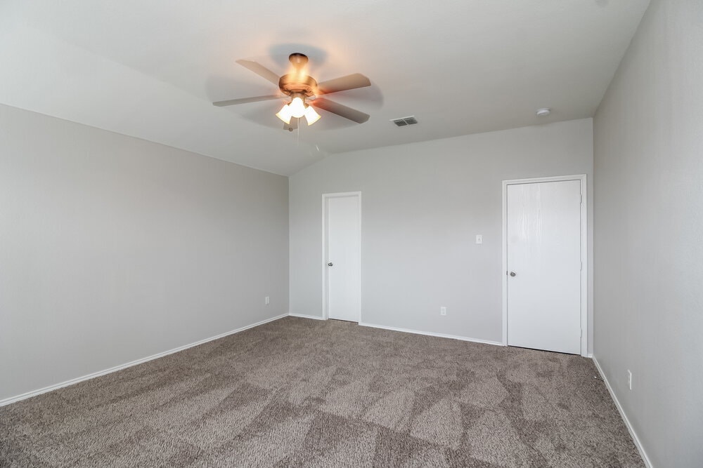 Building Photo - 1914 Palma Pita St