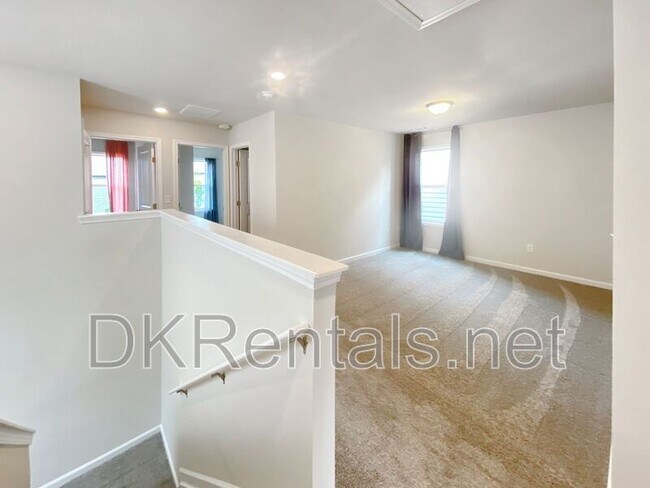 Building Photo - 213 Auburn Station Dr