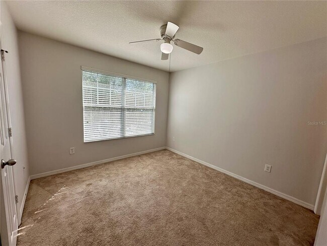 Building Photo - 15816 Fishhawk View Dr