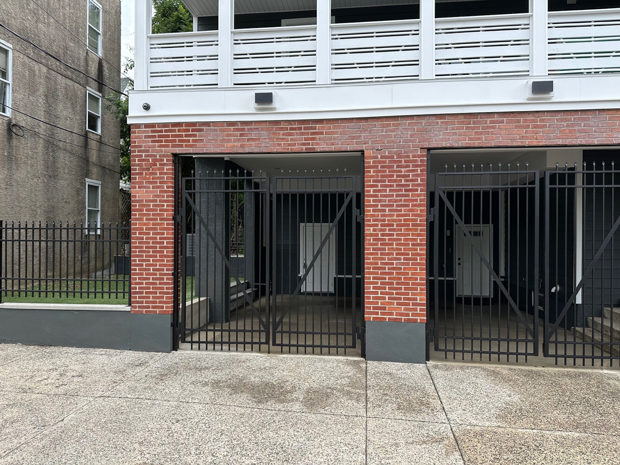 Building Photo - 256 N 32nd St