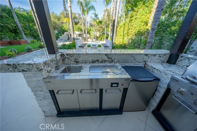 Building Photo - 17437 Oak Creek Ct