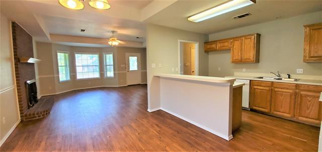 Building Photo - 3117 N Bell Ave