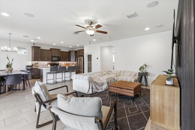 Building Photo - 23022 E Estrella Rd