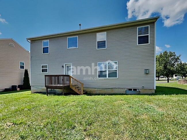 Building Photo - 5960 Driftwood Ct