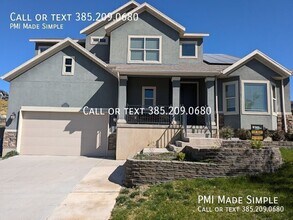Building Photo - 8995 Cornwall Way