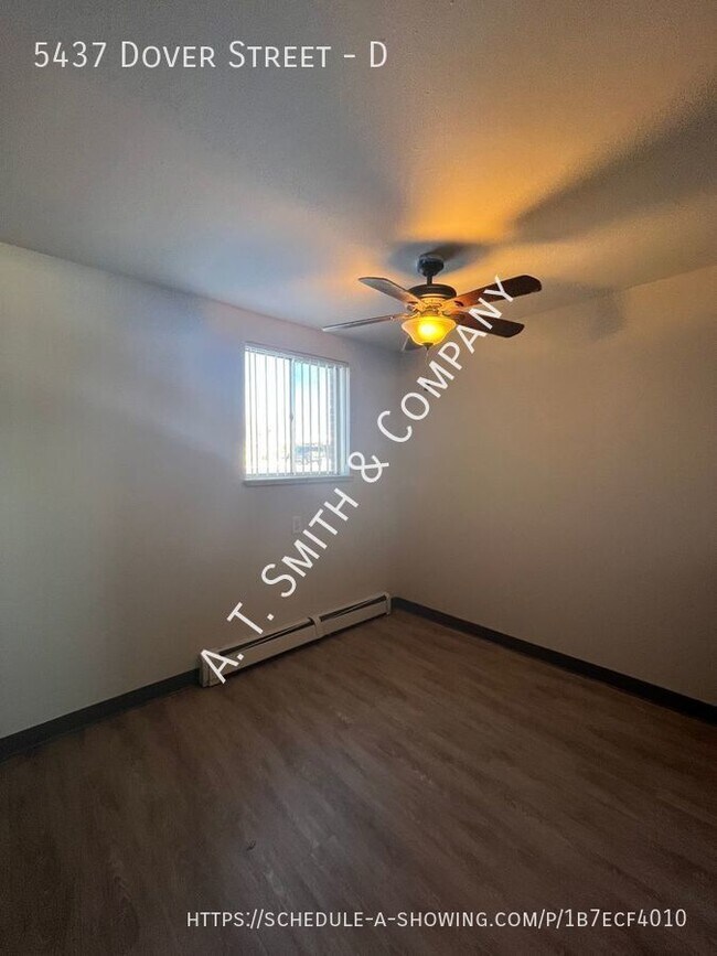 Building Photo - Great Location -- Updated Arvada 2 Bedroom...