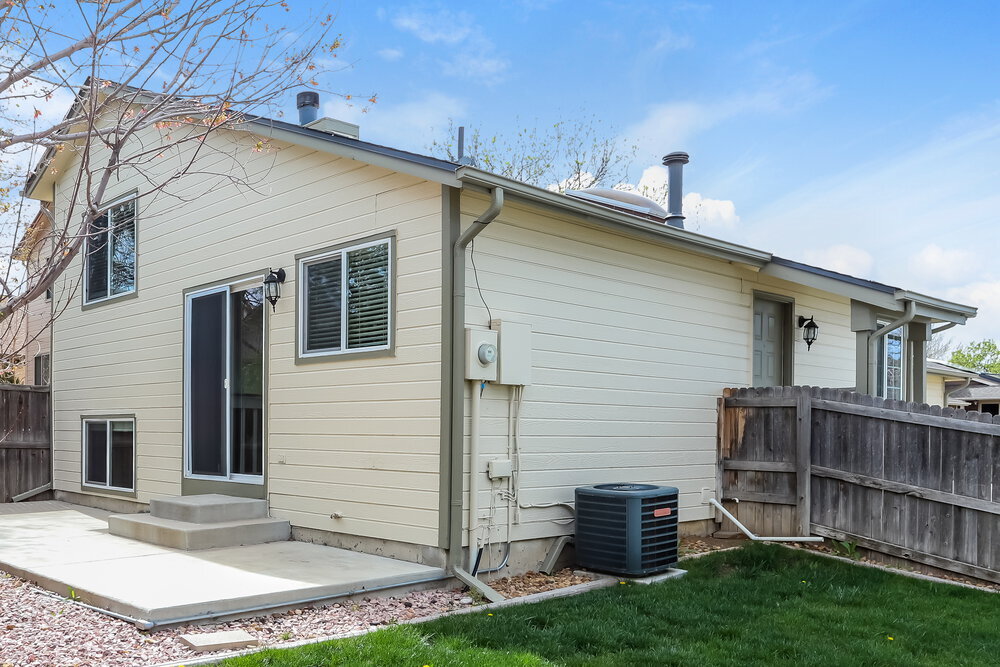 Building Photo - 715 Stowe St