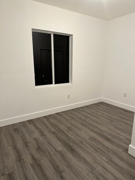 Building Photo - 445 NW 77th St