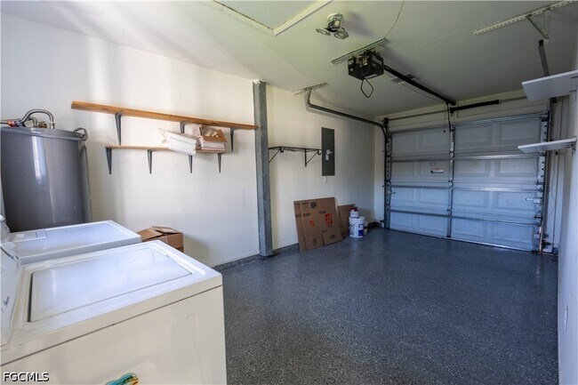 Building Photo - 4323 7th St W