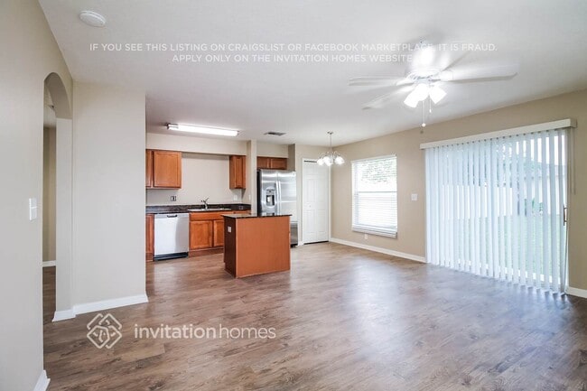 Building Photo - 17402 Garden Heath Ct