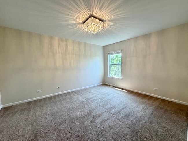Building Photo - 25 Melrose Ct
