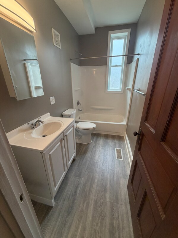 Building Photo - 3461 S Spring Ave